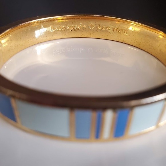 Kate Spade Work Wonders Blue & White Enamel Gold Plate Hinged Bangle Bracelet - Picture 3 of 8